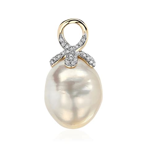 Золотые подвески на шею женские – купить в Москве кулон на цепочку ...