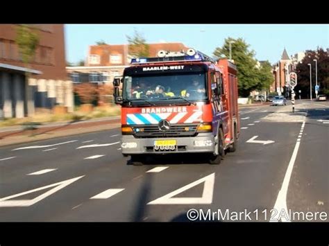 Brandweer Politie En Ambulances Met Spoed Naar Meldingen In Haarlem En