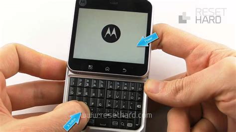 Hard Reset Motorola Flipout How To Youtube