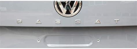 VW Passat Facelift Schriftzug Emblem nachrüsten Anleitung Tipps