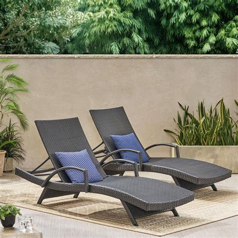 Tenleaf Piece Gray Wicker Outdoor Chaise Lounge Fcbf The Home