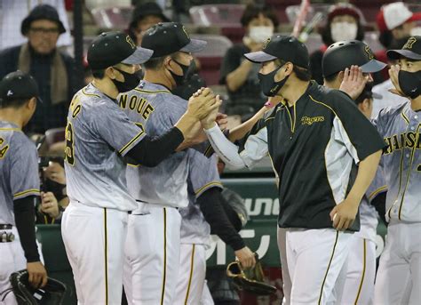 阪神西勇輝、高校恩師と初めての約束 8度目挑戦ついに通算100勝 プロ野球写真ニュース 日刊スポーツ