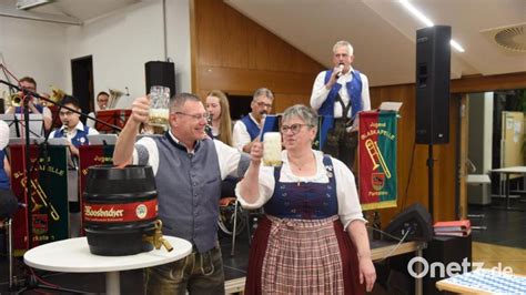 Berauschendes Starkbierfest Der Jugendblaskapelle Parkstein Onetz