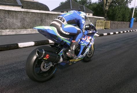 Igcd Net Kawasaki Zx Rr In Tt Isle Of Man Ride On The Edge