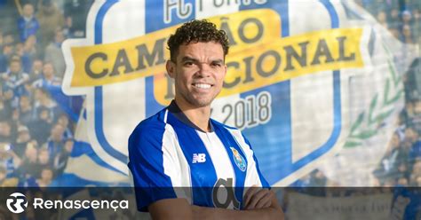 FC Porto oficializa regresso de Pepe Renascença