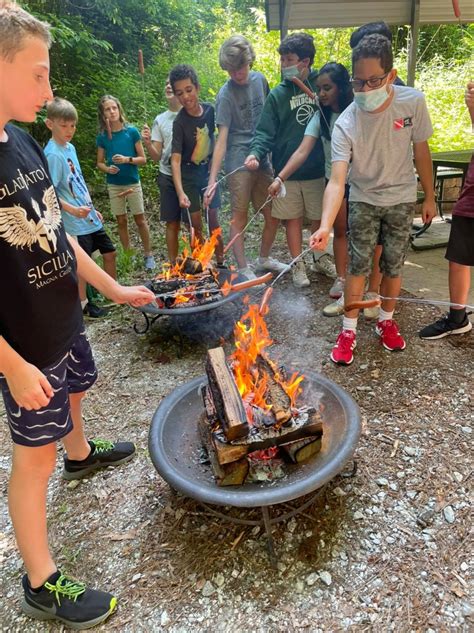 Annual Campfire For Middle School Mcginnis Woods Country Day School