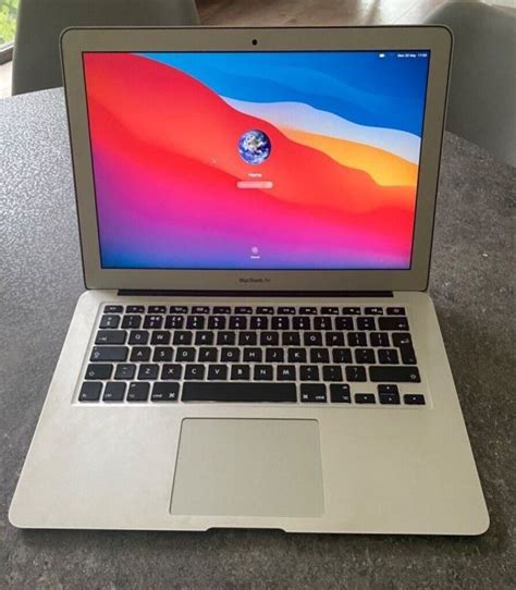 Apple Macbook Air Early 2015