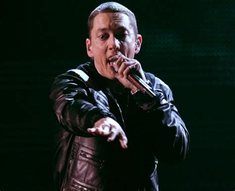 Eminem at the Grammy Awards 2011 - Capital