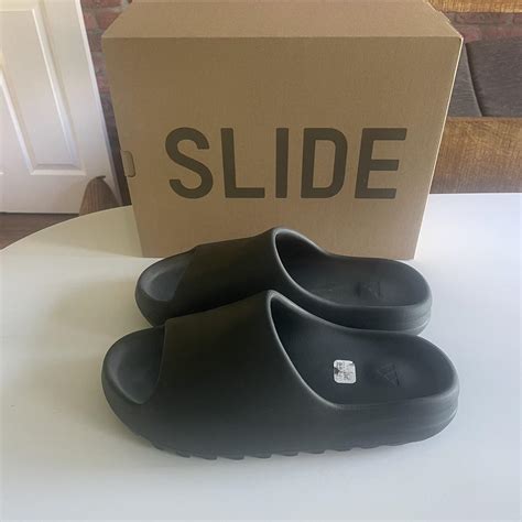 Yeezy Slides Size 11 Barely Worn Excellent Depop