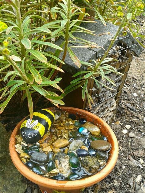 How To Make A Simple Bee Water Station For Your Garden Artofit