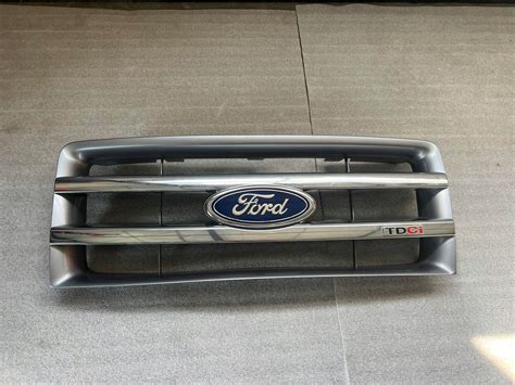 Ford Ranger Iii Grill Atrapa Chrom Emblemat Ur Za Z Z