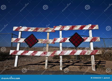 Dead End Street Stock Photos Image 35466233