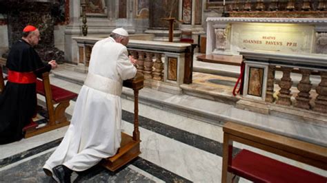 Papst Besuchte Grab Von Johannes Paul II