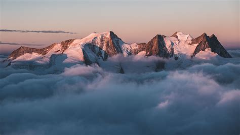 Groß Wannenhorn und Aletschhorn über dem Nebelmeer Fotos hikr org