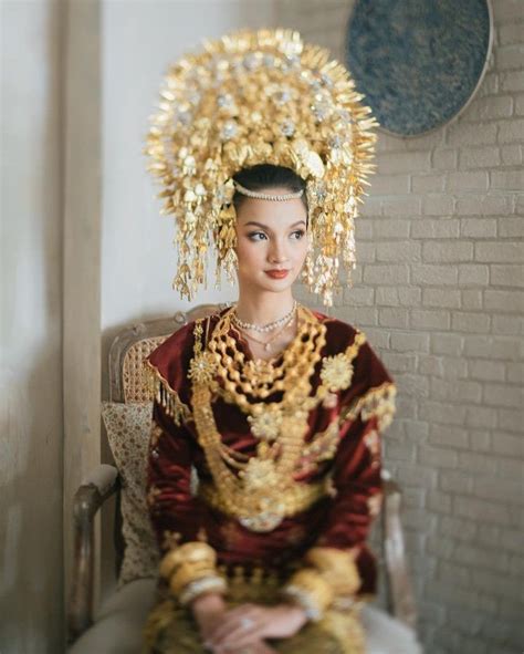 Minangkabau Indonesia Traditional Costume Indonesia Pernikahan