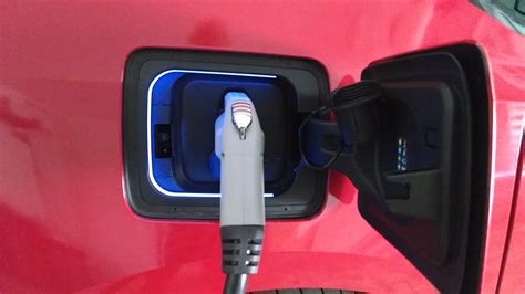 How To Charge Your Electric Bmw At A Dc Fast Charging Station Web