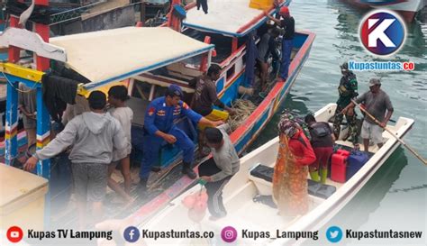 Kupas Tuntas Kapal Berpenumpang Nelayan Asal Lamsel Tenggelam Saat