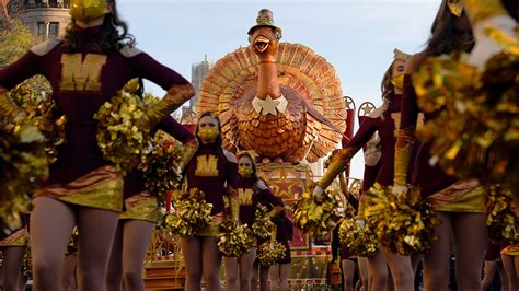 Macys Thanksgiving Day Parade Trinh Moyer