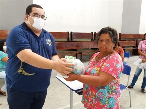 KITS DE ALIMENTAÇÃO ESTÃO SENDO ENTREGUES NAS ESCOLAS DE SALOÁ Saloá