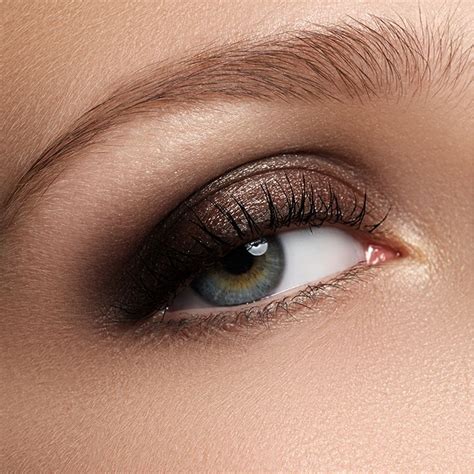 7 Tips To Get A Perfect Smoky Eye MissMalini