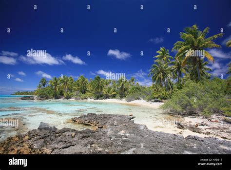 geography / travel, France, French Polynesia, Tuamotus, Tuamotu ...