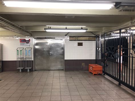 Canal St-Varick St - UNUSED NYC SUBWAY