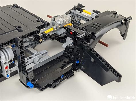 LEGO Technic DC 42127 The Batman Batmobile TBB Review X0M9F 17