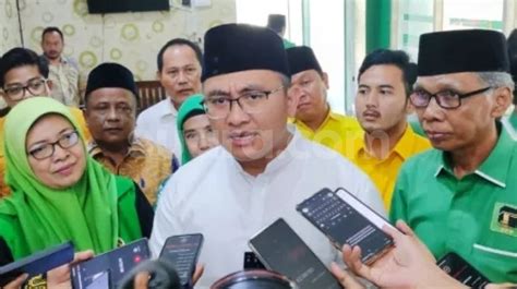 Andika Hazrumy Tegaskan Isu Pasangan Airin Ade Sumardi Belum Resmi