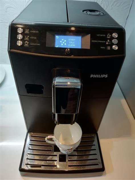 Кофемашина Philips Super automatic espresso machine 3100 series EP3558 ...