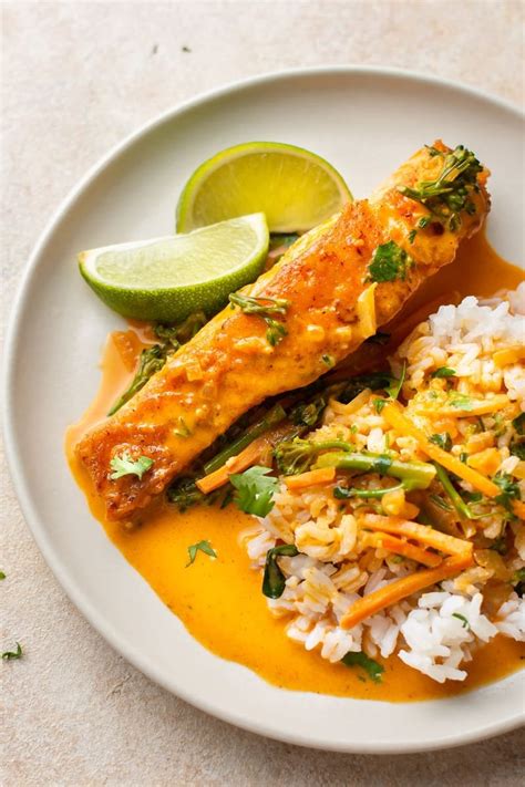 Salmon Panang Curry FoodLoveKitchen