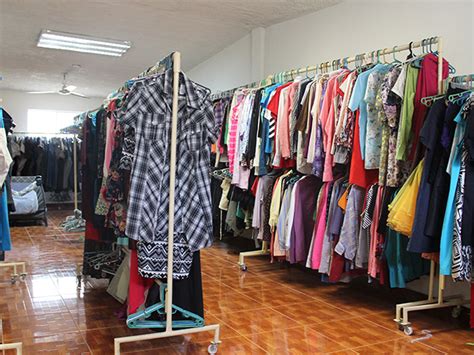 Venta Donar Ropa Usada Caritas En Stock