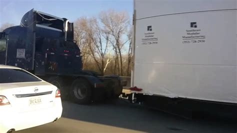 Freightliner Columbia 120 Toter Pulling A Mobile Home Youtube