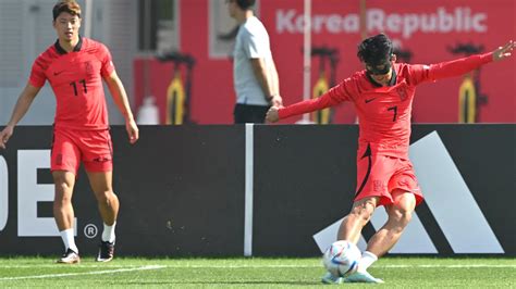 Son Heung Min Bakal Pakai Topeng Di Piala Dunia Begini