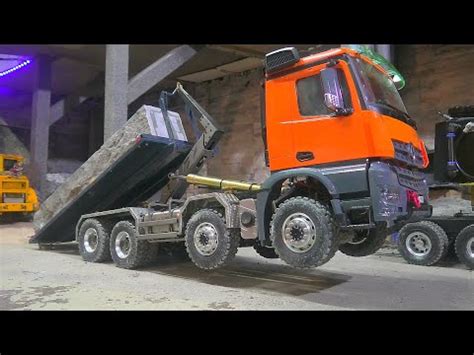 Hitachi Zw Load T Granite On The Man X Maz Drive Youtube