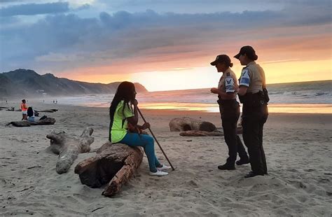 Policía Ecuador On Twitter Cuidamos De Ti👮🏽‍♂️ Realizamos Patrullajes