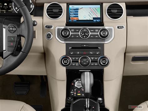 2012 Land Rover LR4: 11 Interior Photos | U.S. News