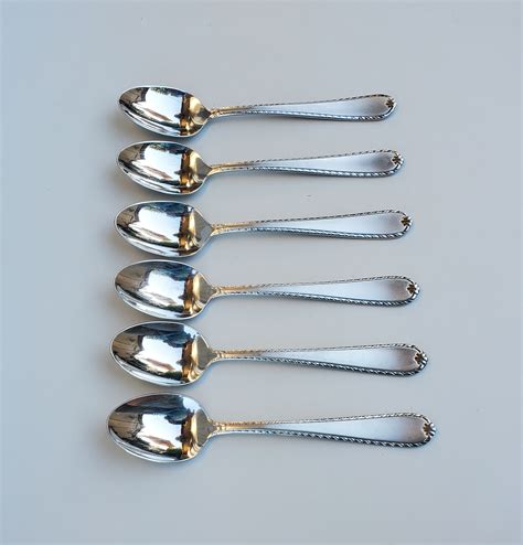 Hampton Silversmiths Rachelle Frost Pattern Stainless Set Of