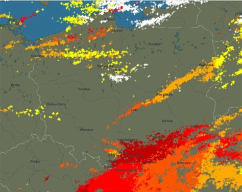 Pogodowy armagedon Gradobicia i nawałnice zniszczyły wszystko Ludzie