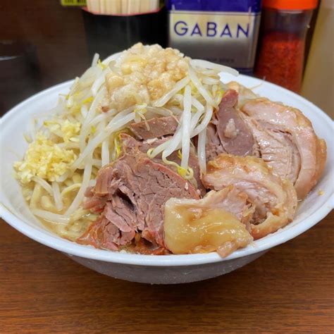 なずなにきのグルメブログ関内「ラーメン二郎 横浜関内店」大ぶたﾆﾝﾆｸ少野菜あぶら