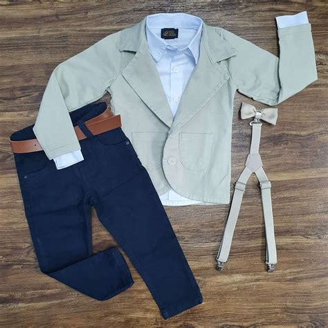 Blazer Nude Camisa Branca e Calça Azul Infantil