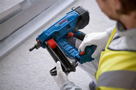 Gnb V Cordless Concrete Nailer Bosch Professional