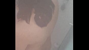 Mi esposa bañandose XVIDEOS