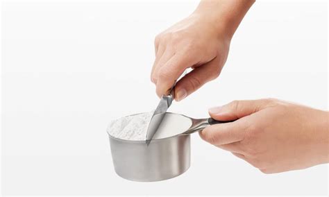 Accurate Stainless Steel Measuring Cups with Magnetic Handles