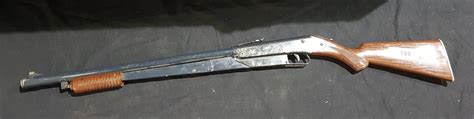 Vintage Daisy Model 25 Pump Action Shotgun Bb Gun