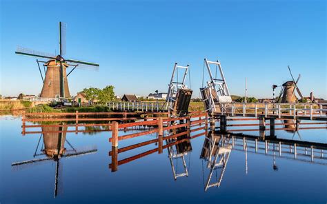 Solve Netherlands Zaanse Schans Mill Jigsaw Puzzle Online With Pieces