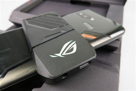 Asus Rog Phone Unboxing Bestia De Gaming E Aici Cu Un Cooler La