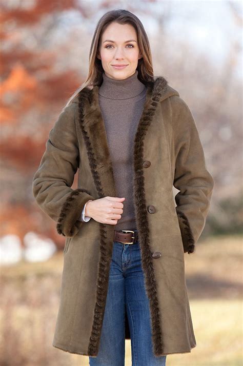 Marilu Hooded Shearling Sheepskin Coat With Mink Fur Trim H Rkalar