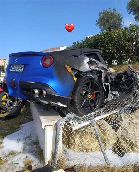 Insane Crash With 2 Ferraris Flying And Hitting A Wall