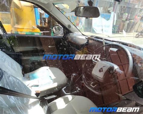 More images: Citroen C3X dual-tone interior spied | Team-BHP