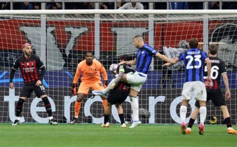 Masih Ada Leg Ii Semifinal Liga Champions 2022 2023 Edin Dzeko Ogah